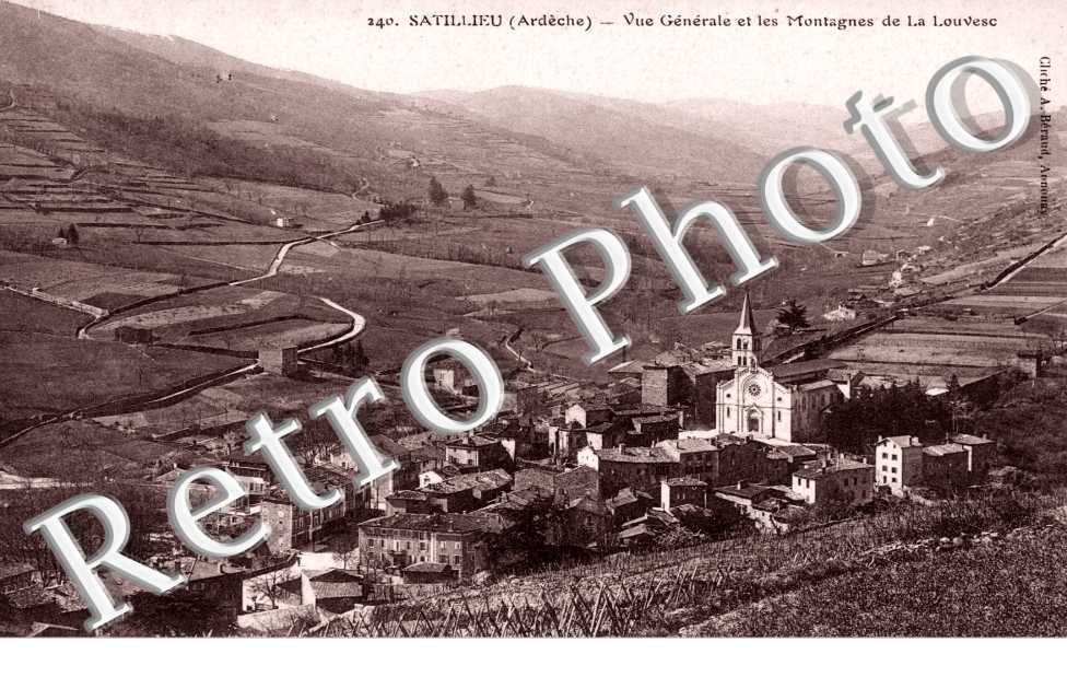 Vue generale et les Montagnes de la Louvesc