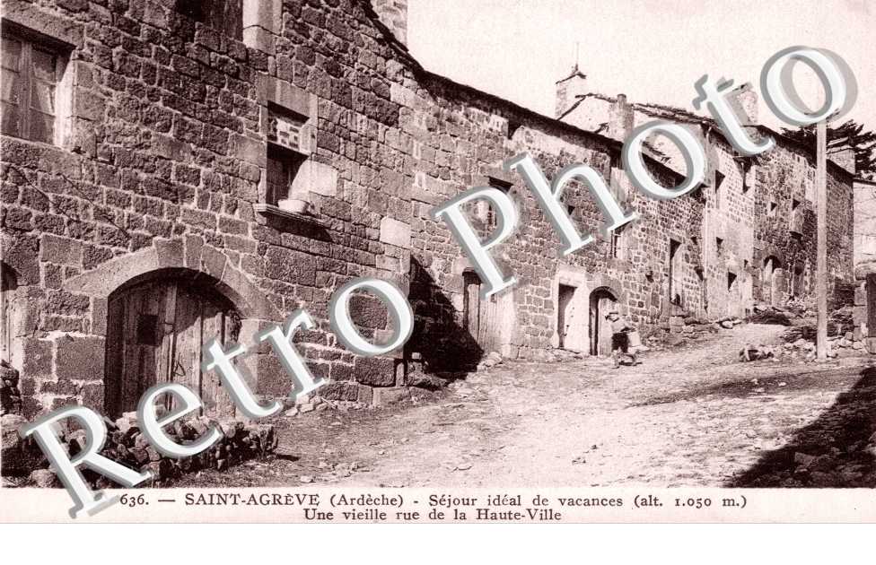 Saint-Agreve, Une vieille rue de la Haute-Ville