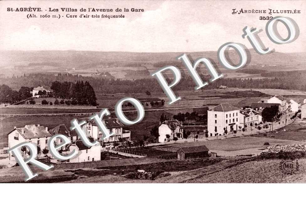 Les villas et l'avenue de la gare