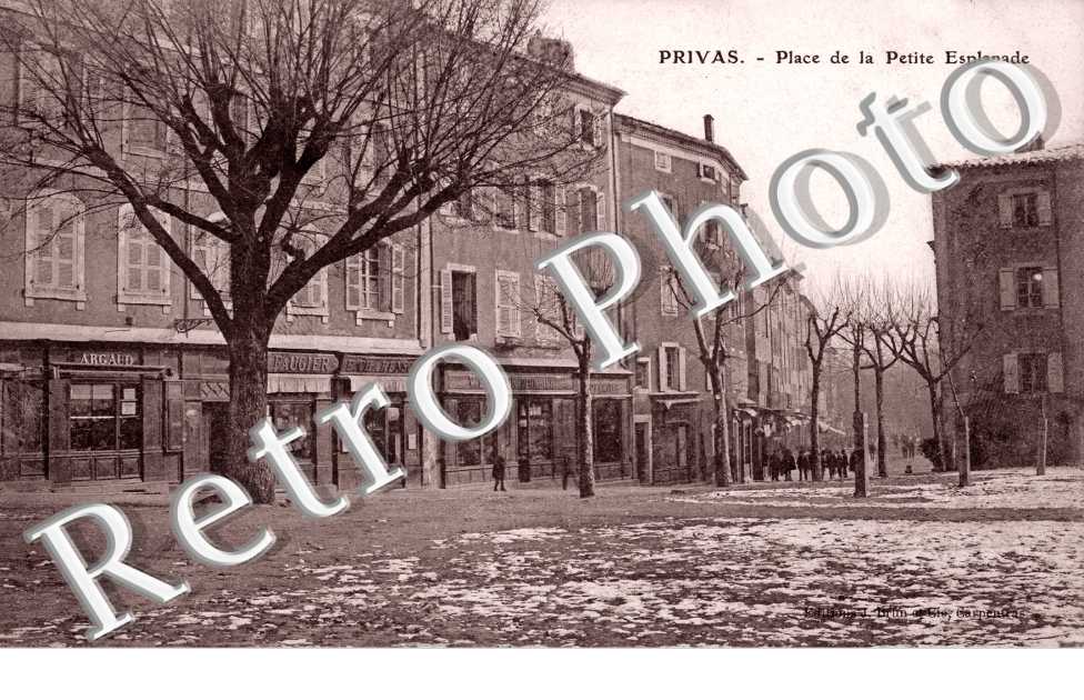 Place de la Petite Esplanade
