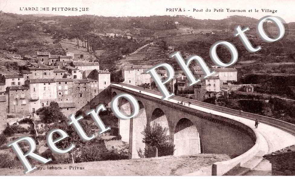 Pont du Petit Tournon et le Village