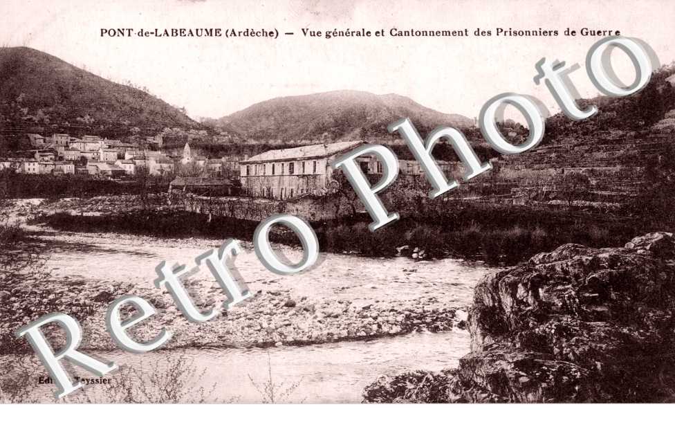 Vue generale et cantonnement des prisonniers de la guerre