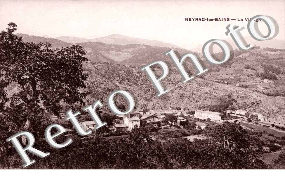 NEYRAC LES BAINS  -  le Village