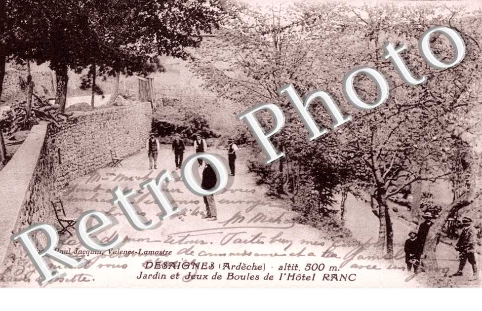 jardin et jeux de boules de l'Hotel Ranc