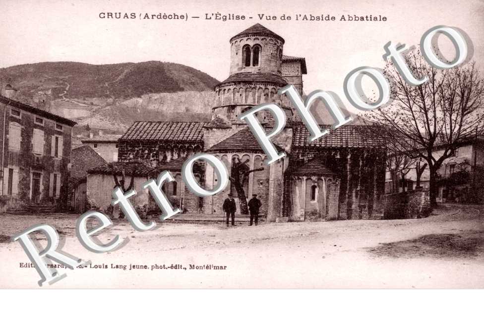 L'Eglise - Vue de l'Abside Abbatiale