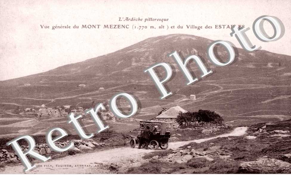 Vue generale du Mont Mezenc et du village des Estables