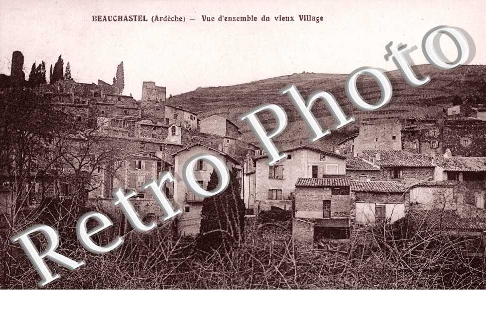 Vue d'ensemble du vieux village