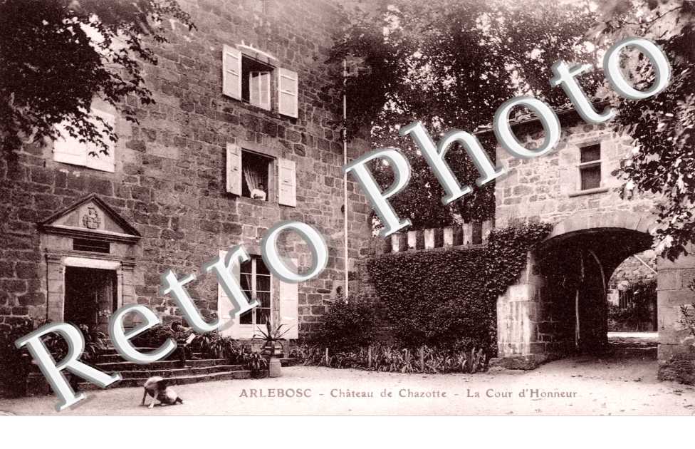 Chateau de Chazotte - cour d'honneur