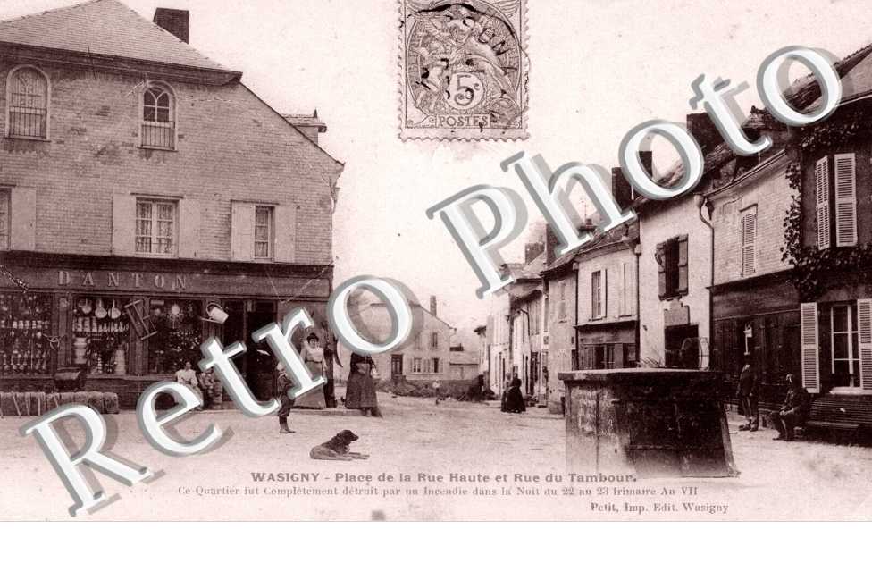 Place de la Rue Haute et Rue du Tambour