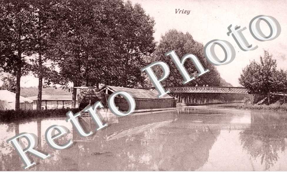 canal et peniche