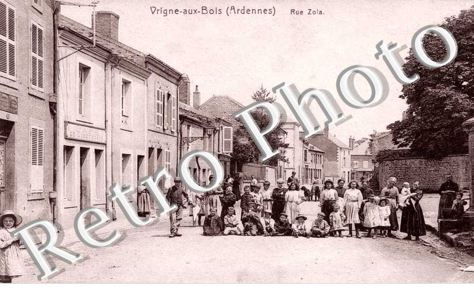 Rue Zola