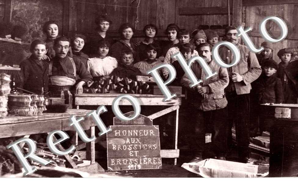 Honneur aux Brossiers et aux Brossieres 1919