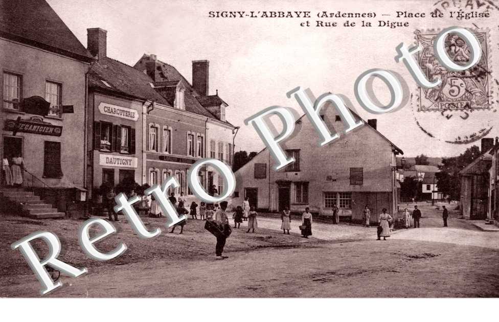 place de l'eglise et rue de la Digue