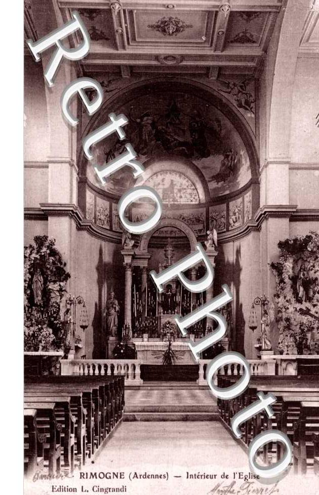 Interieur de l'eglise