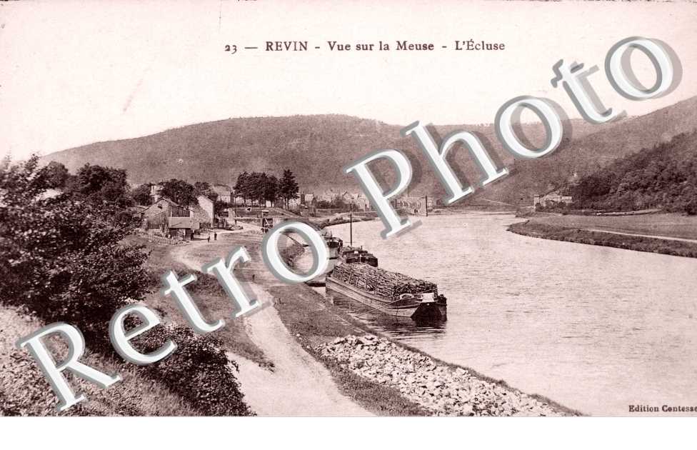 Vue sur la Meuse l'Ecluse