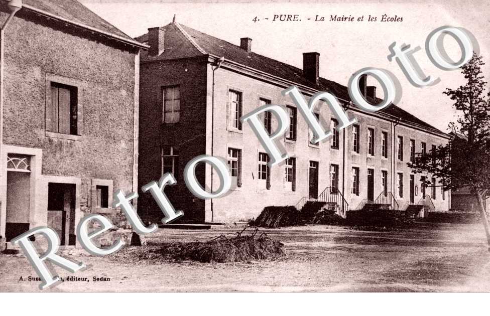 la mairie et les ecoles