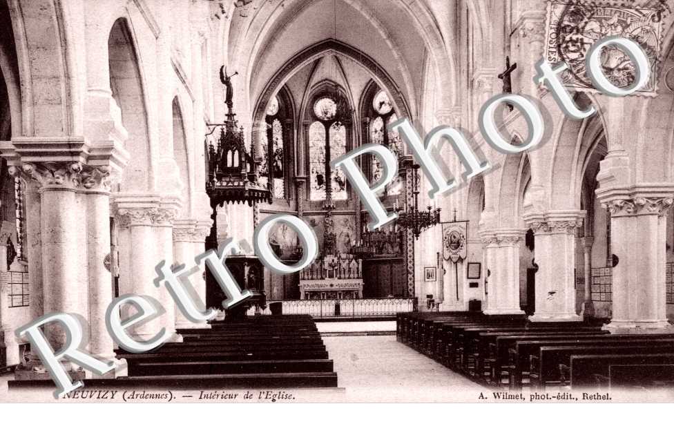 interieur de l'eglise