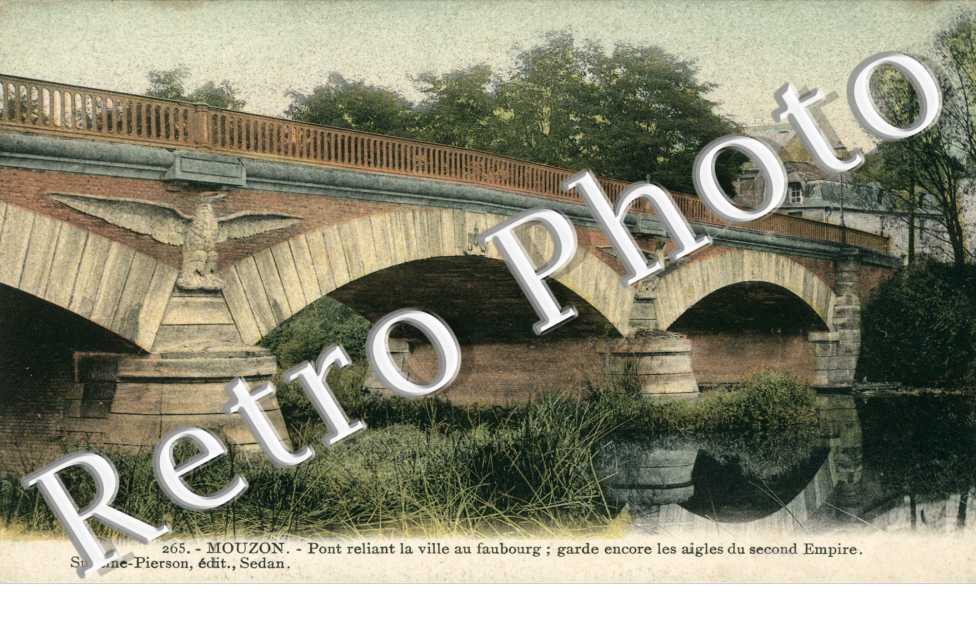 pont reliant la ville au faubourg, garde encore les aigles du second empire