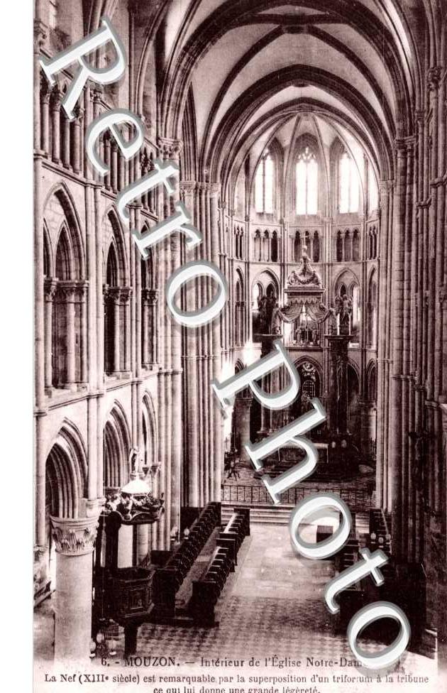 Interieur de l'Eglise Notre-Dame