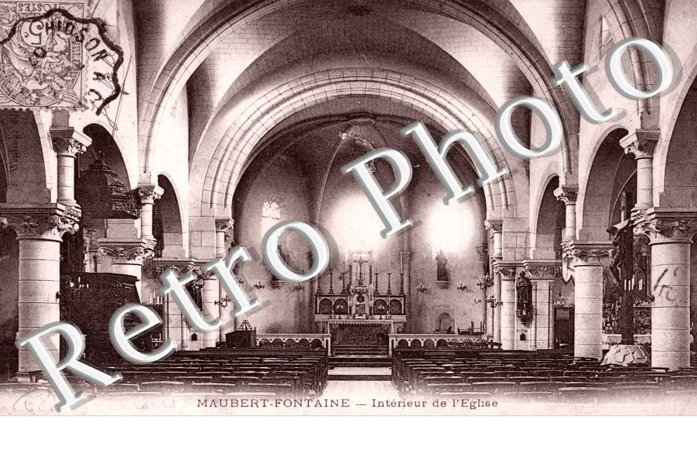 interieur de l'eglise