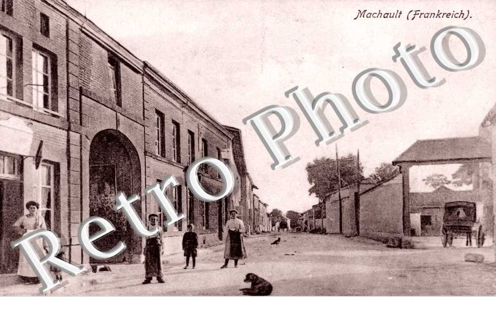 UNE RUE
