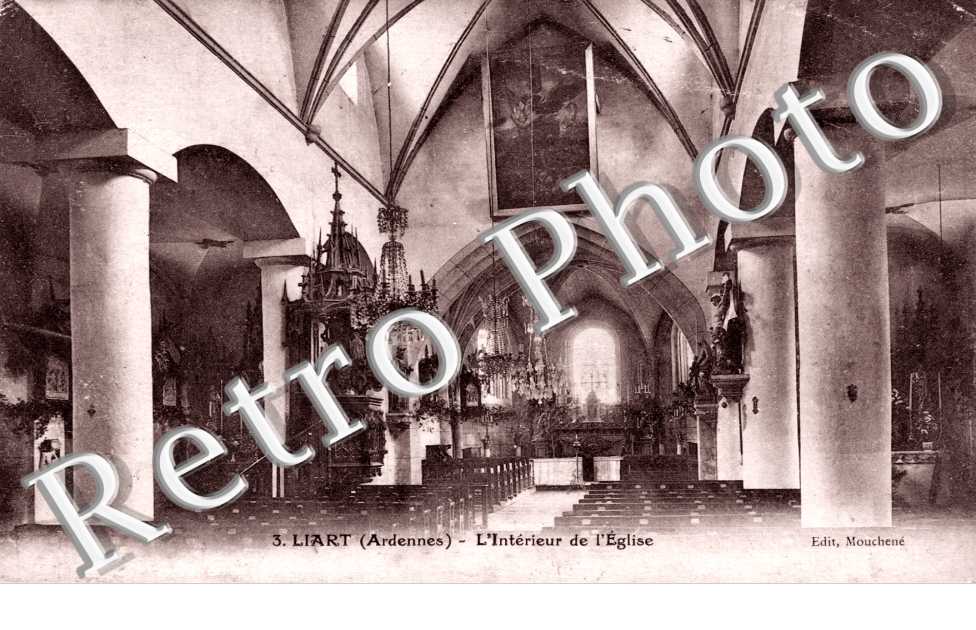 interieur de l'eglise
