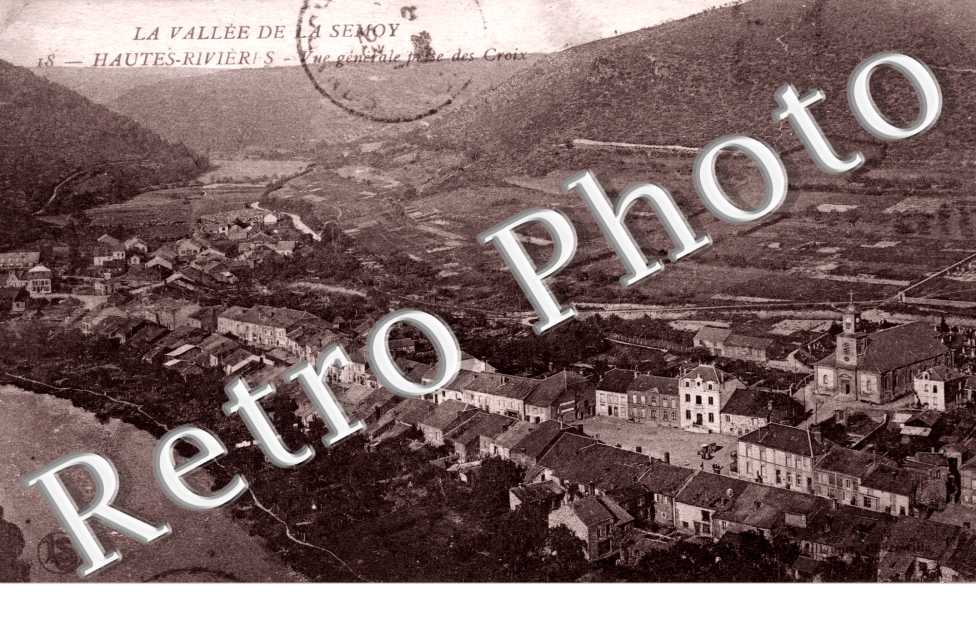 vallee de la Semoy, vue generale prise des croix