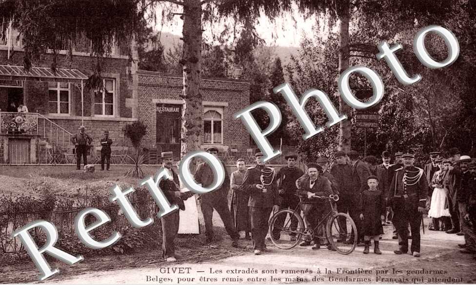 Les extrades sont ramenes a la frontiere par les gendarmes belges