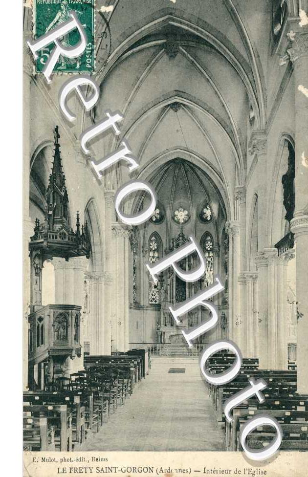 Interieur de l'Eglise