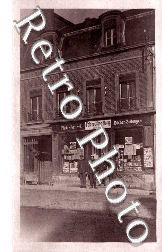 Devanture de magasin - librairie - Photo