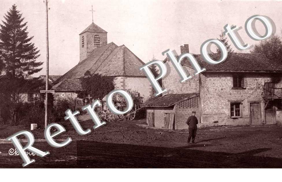 une rue du village