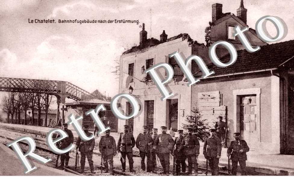 bahnhofsgebaude nach der Ersturmung