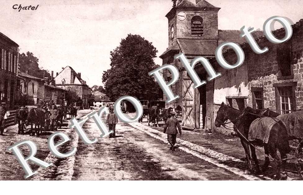 Une Rue et Eglise