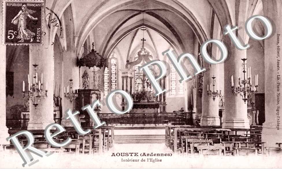 interieur de l'eglise