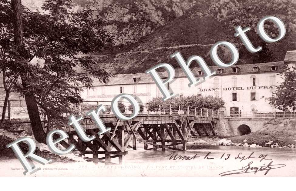 le pont et l'hotel de France