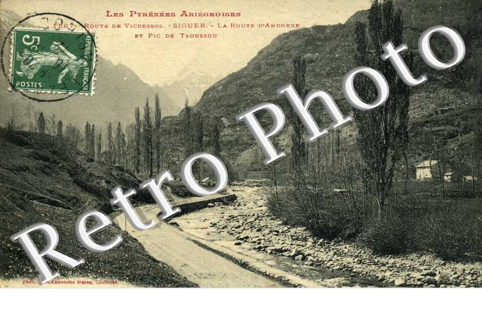 route de Vicdessos, la route d'Andorre et le pic de Taoussou