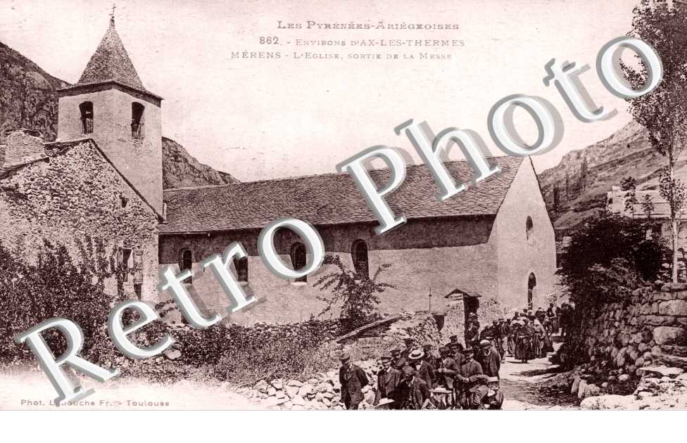 L'eglise sortie de la messe
