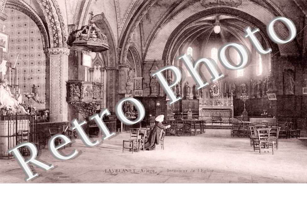 interieur de l'eglise