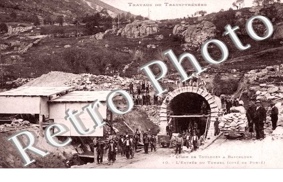 Travaux du Transpyreneen Ligne de Toulouse a Barcelone L'entree du tunnel