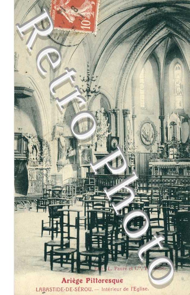 interieur de l'eglise