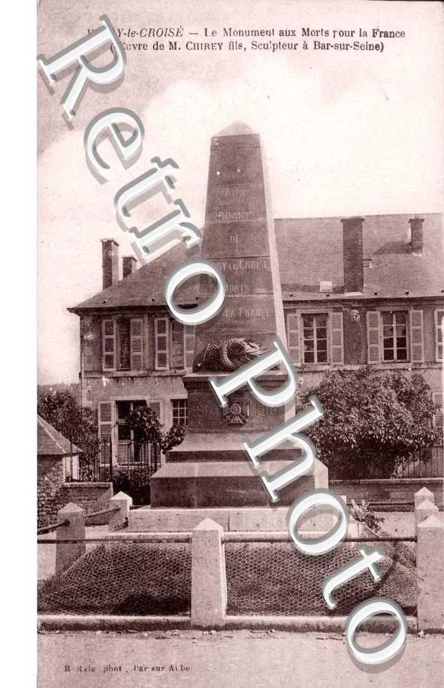 Le Monument aux Morts