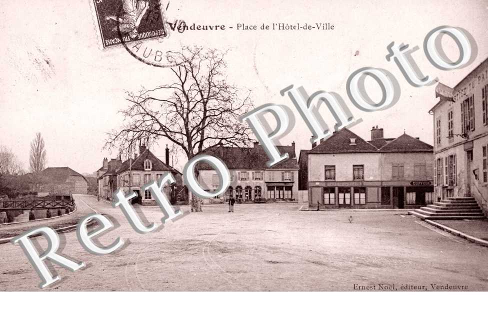 Place de l'Hotel de Ville