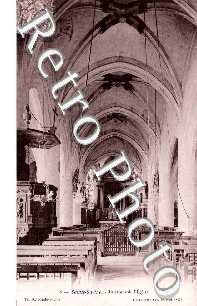 Interieur de l'Eglise