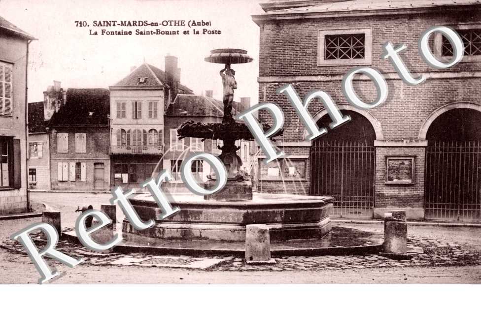 La Fontaine Saint Bouint et la Poste