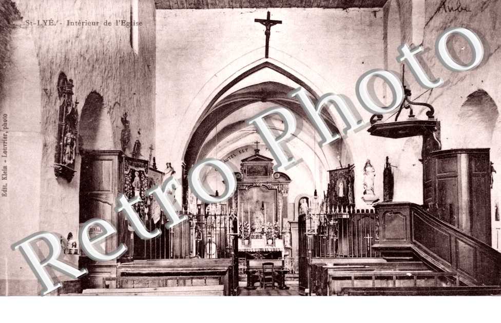 Interieur de l'Eglise