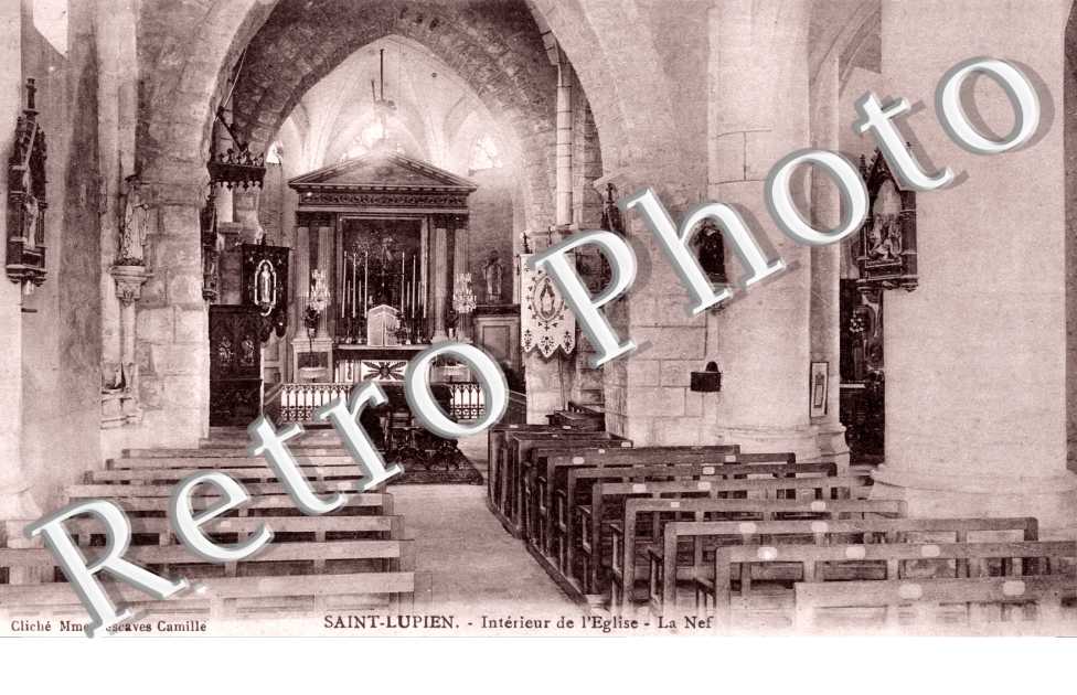 Interieur de l'Eglise, la Nef