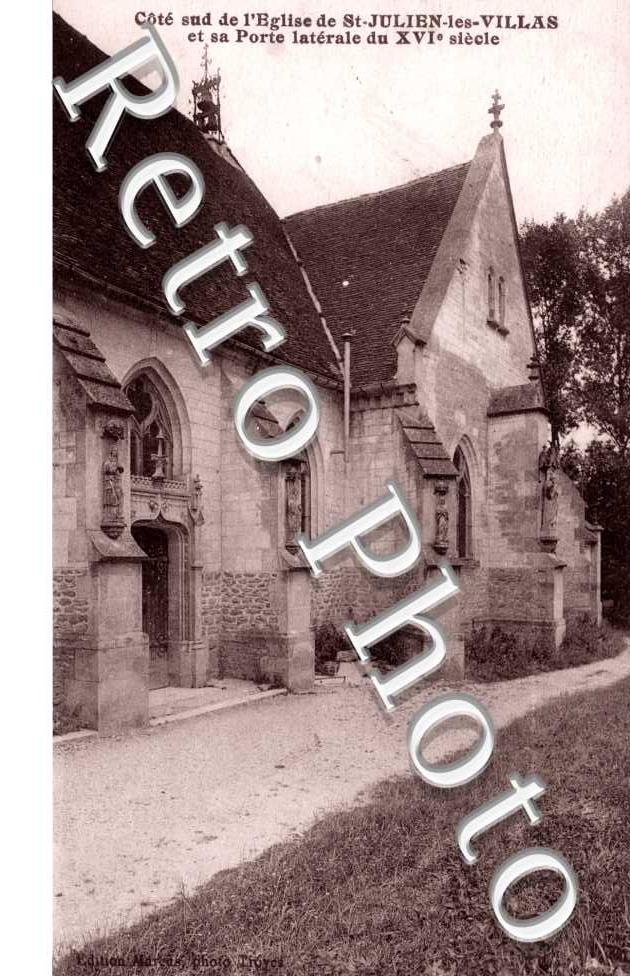 L'Eglise et sa porte laterale