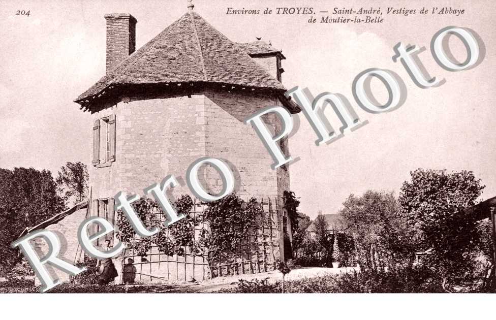 Vestiges de l'Abbaye de Moutier la Belle