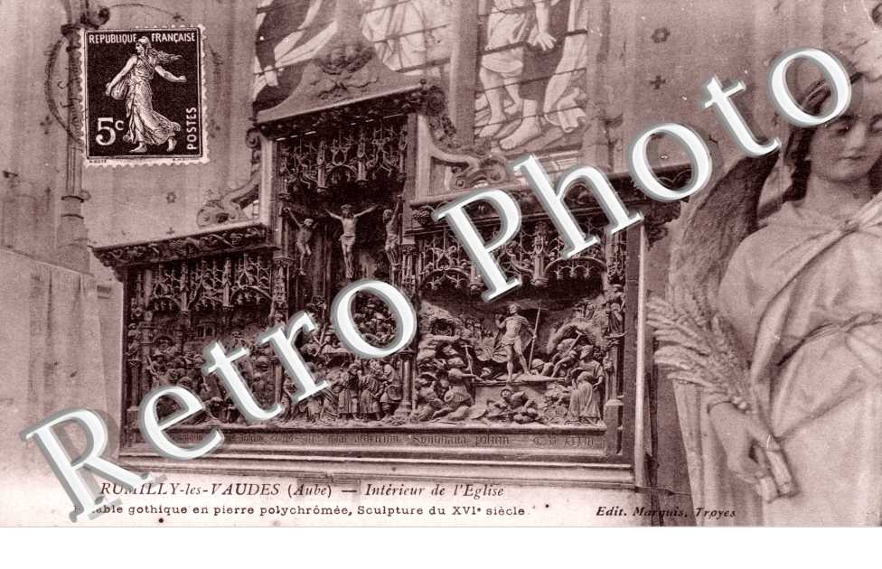 Interieur de l'Eglise