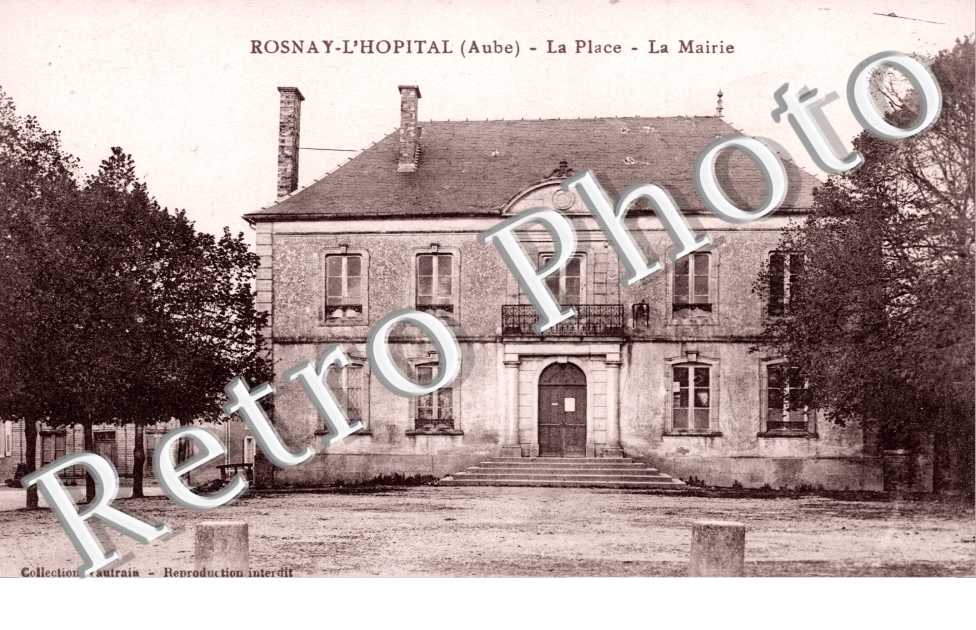 La Place, La Mairie